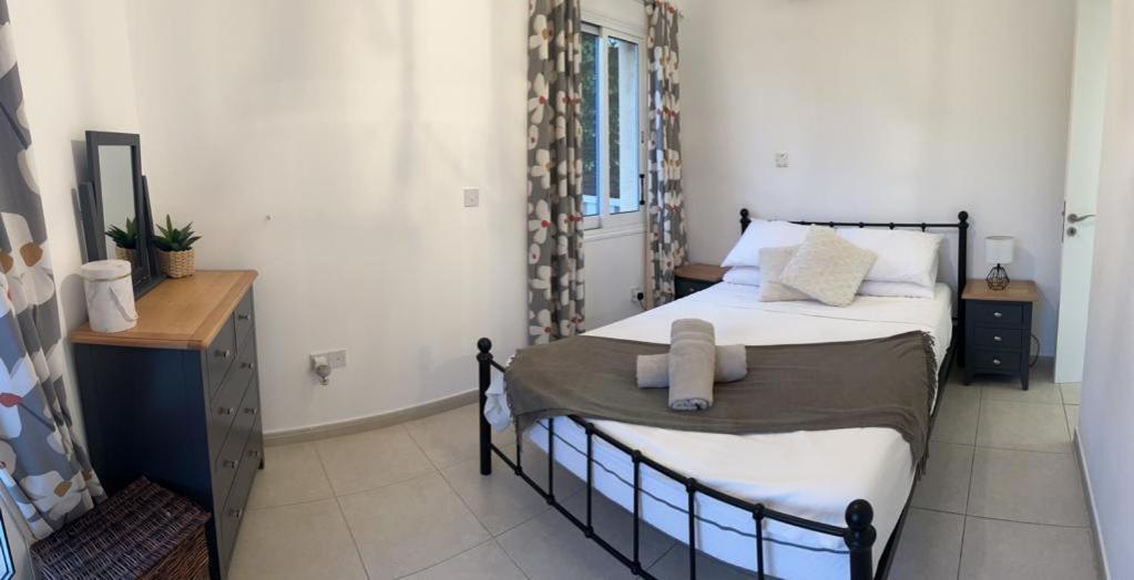 Hillview Apartment Peyia Buitenkant foto