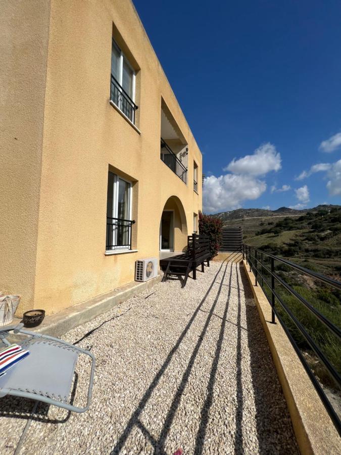 Hillview Apartment Peyia Buitenkant foto