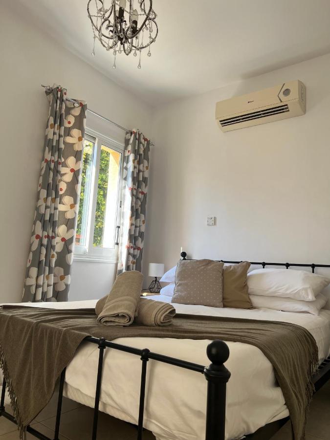 Hillview Apartment Peyia Buitenkant foto
